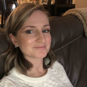 Meet your Posher, Sharon